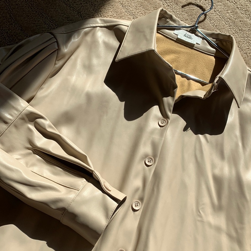 Love Bonito Lissie Pleather Puff Sleeve Shirt - Picture 13 of 15